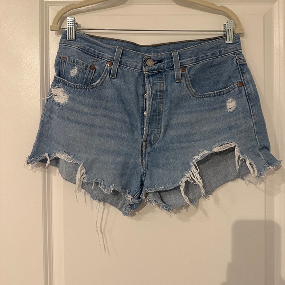 Distressed Levi's 501 Original Fit High Rise Jean Shorts - Picture 1 of 7